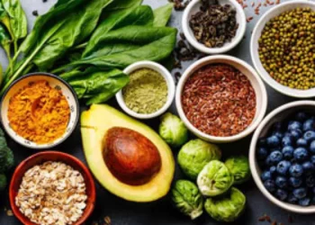 دراسة جديدة: تأثير نوع محدد من الألياف الغذائية على خسارة الوزن وتنظيم السكر في الدم