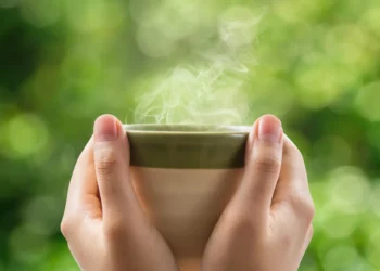 مشروبات وأطعمة تقلل امتصاص الحديد