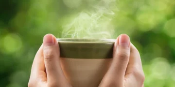 مشروبات وأطعمة تقلل امتصاص الحديد