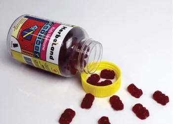 أفضل فيتامينات لتقوية مناعة الطفل.. «درع الحماية ضد الأمراض الموسمية»